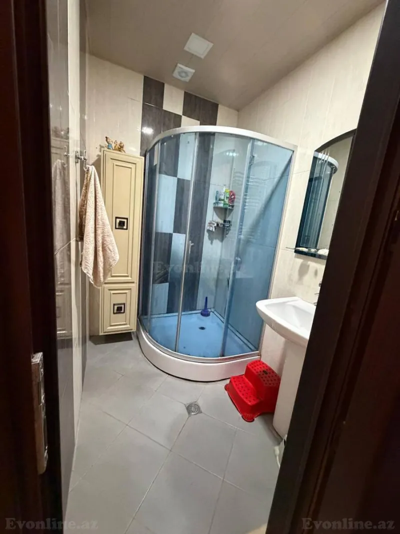 Satılır 2 otaqlı Mənzil Yeni tikili 68 m² Səbail r. - şəkil 6