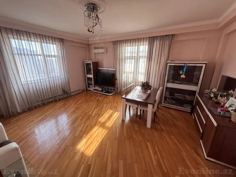 Satılır 3 otaqlı Mənzil Yeni tikili 124 m² İnşaatçılar m.