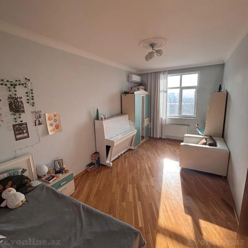 Satılır 3 otaqlı Mənzil Yeni tikili 124 m² İnşaatçılar m. - şəkil 4