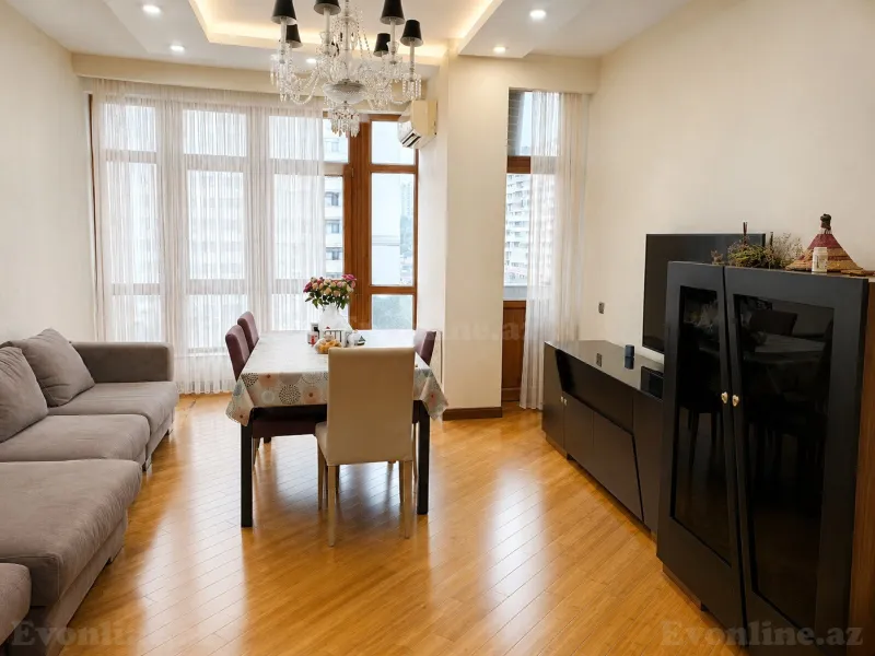 Kirayə verilir 3 otaqlı Mənzil Yeni tikili 105 m² Xətai r.