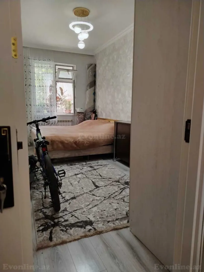 Satılır 3 otaqlı Mənzil Köhnə tikili 55 m² 20 Yanvar m. - şəkil 20