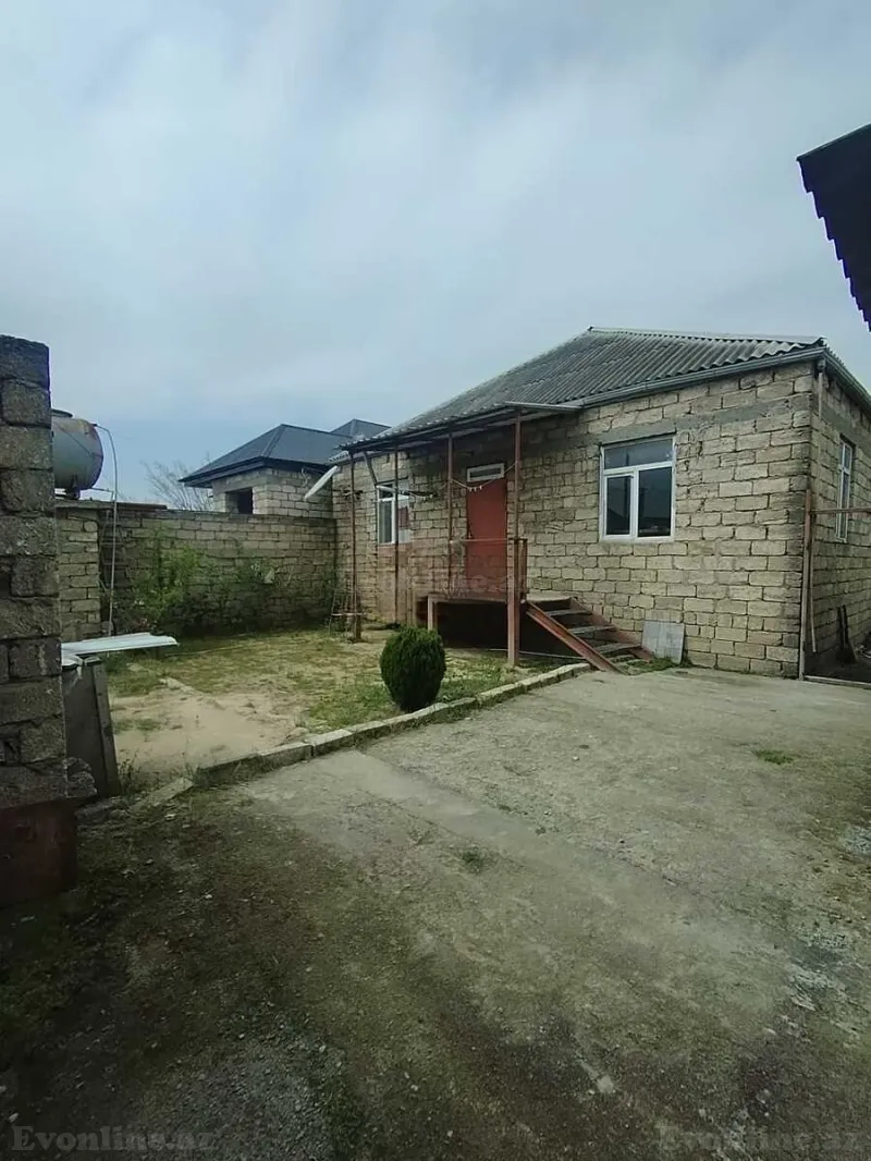 Satılır 4 otaqlı Həyət evi 130 m² Buzovna