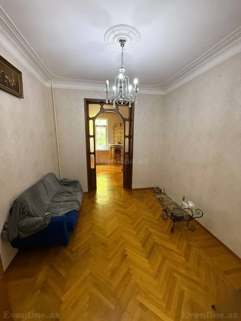 Kirayə verilir 4 otaqlı Mənzil Köhnə tikili 100 m² Nəriman Nərimanov m. - şəkil 4