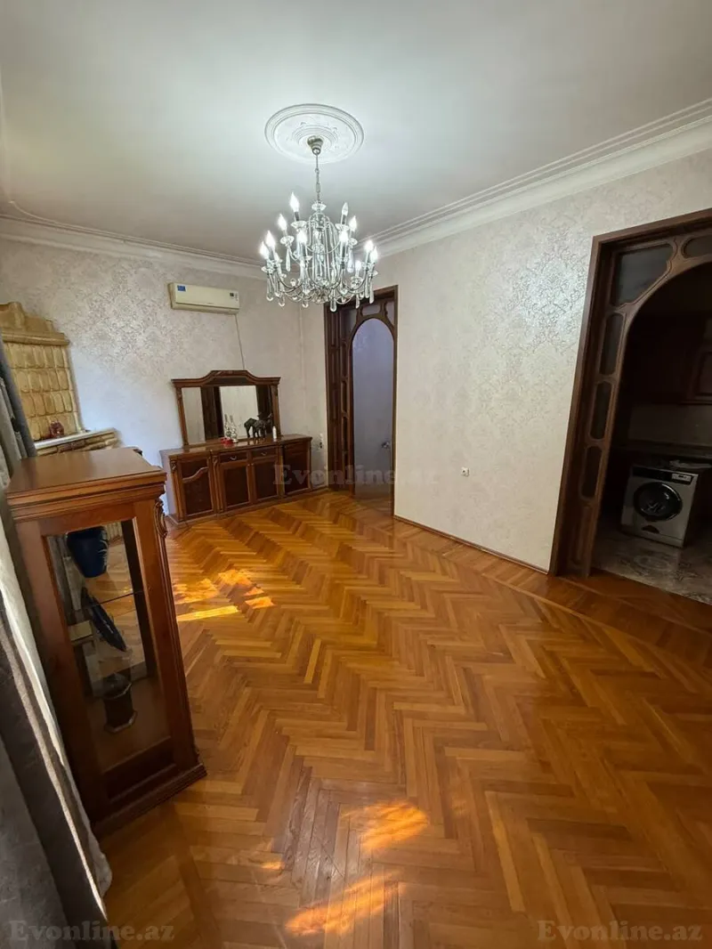 Kirayə verilir 4 otaqlı Mənzil Köhnə tikili 100 m² Nəriman Nərimanov m. - şəkil 11