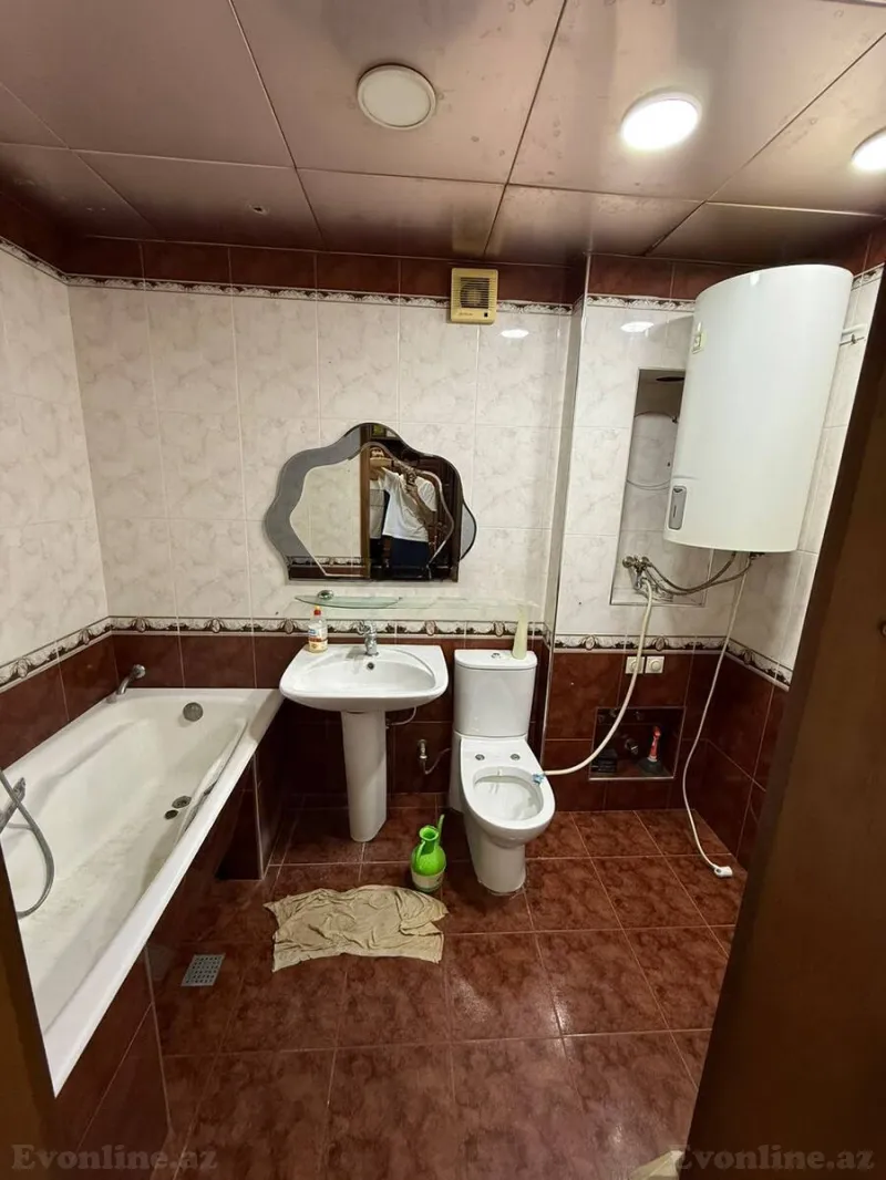 Kirayə verilir 4 otaqlı Mənzil Köhnə tikili 100 m² Nəriman Nərimanov m. - şəkil 15