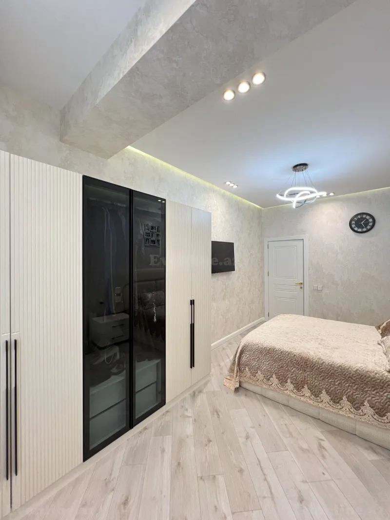 Satılır 3 otaqlı Mənzil Yeni tikili 91 m² Həzi Aslanov m. - şəkil 17