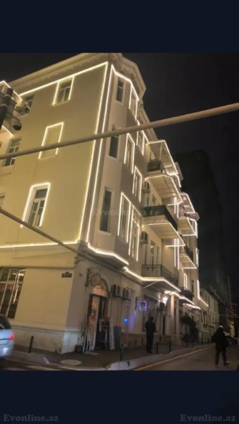 Satılır 5 otaqlı Mənzil Köhnə tikili 172 m² Nizami m. - şəkil 2
