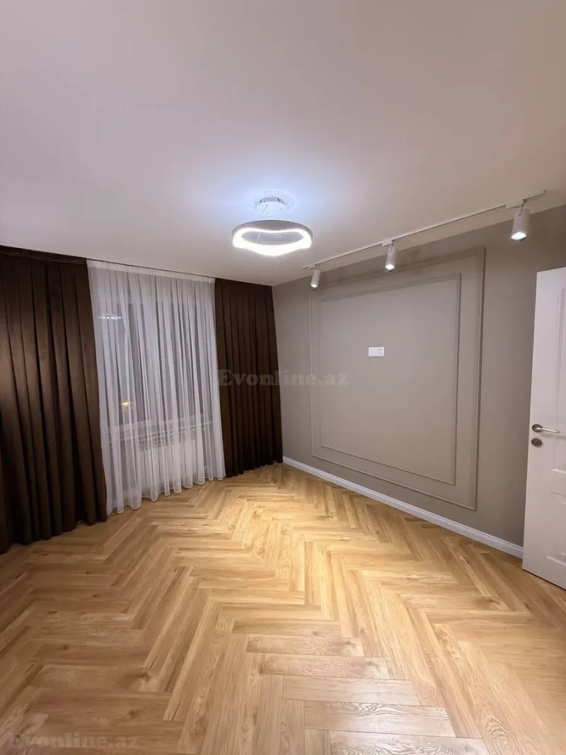 Satılır 2 otaqlı Mənzil Köhnə tikili 45 m² Elmlər Akademiyası m. - şəkil 4