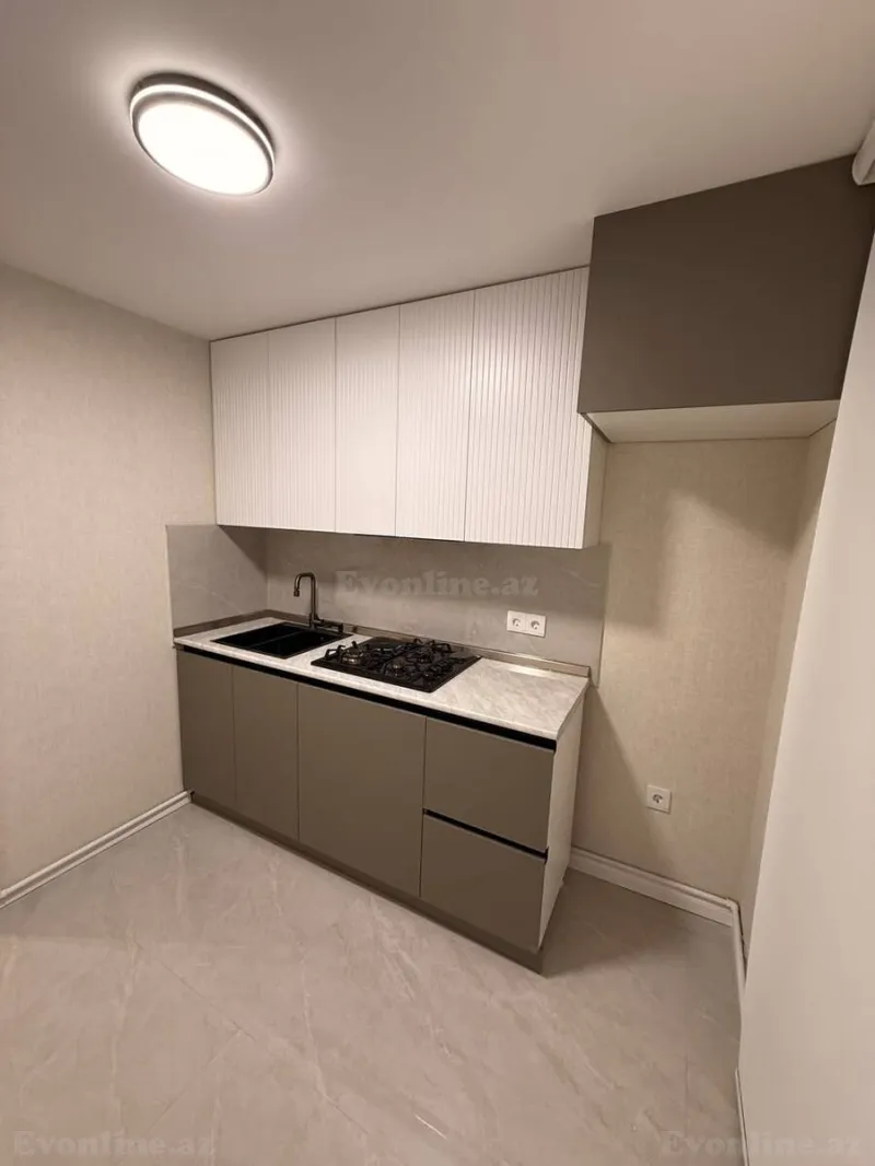 Satılır 2 otaqlı Mənzil Köhnə tikili 45 m² Elmlər Akademiyası m. - şəkil 10