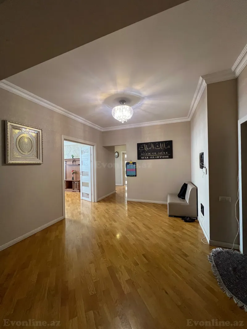 Satılır 3 otaqlı Mənzil Yeni tikili 151 m² Badamdar - şəkil 2