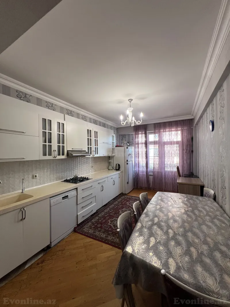 Satılır 3 otaqlı Mənzil Yeni tikili 151 m² Badamdar - şəkil 3