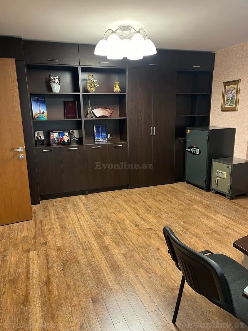 Kirayə verilir Ofis 220 m² Əhmədli m. - şəkil 3