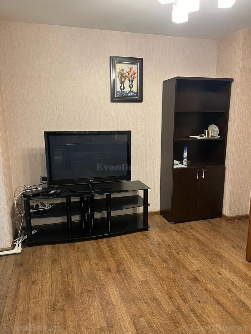 Kirayə verilir Ofis 220 m² Əhmədli m. - şəkil 4