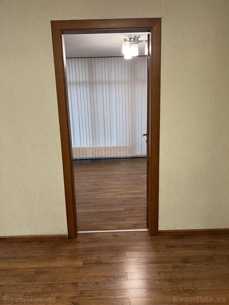 Kirayə verilir Ofis 220 m² Əhmədli m. - şəkil 5