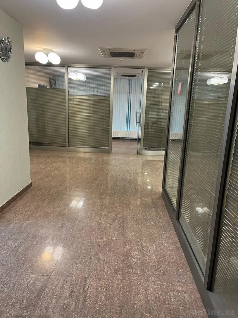 Kirayə verilir Ofis 220 m² Əhmədli m. - şəkil 9