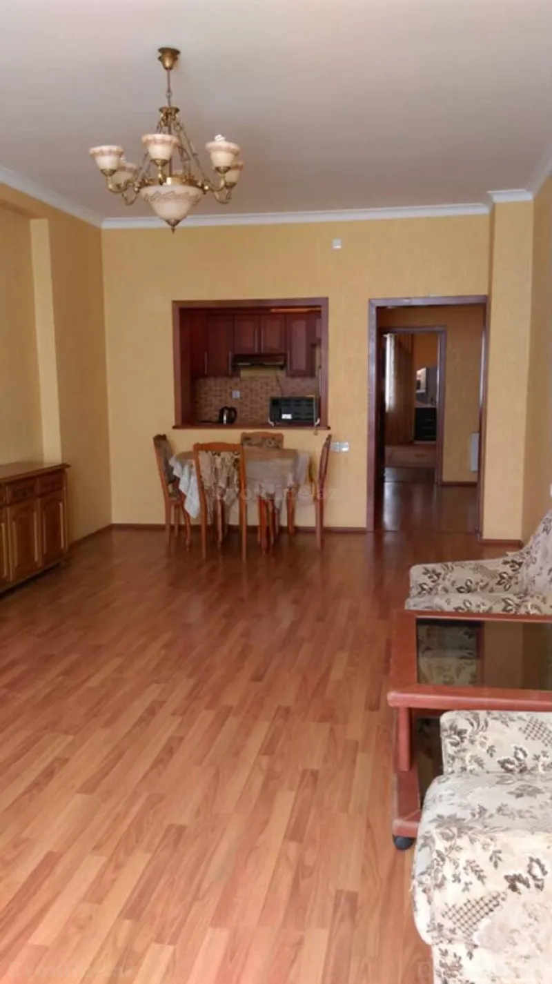 Satılır 3 otaqlı Mənzil Yeni tikili 110 m² Nərimanov r. - şəkil 2