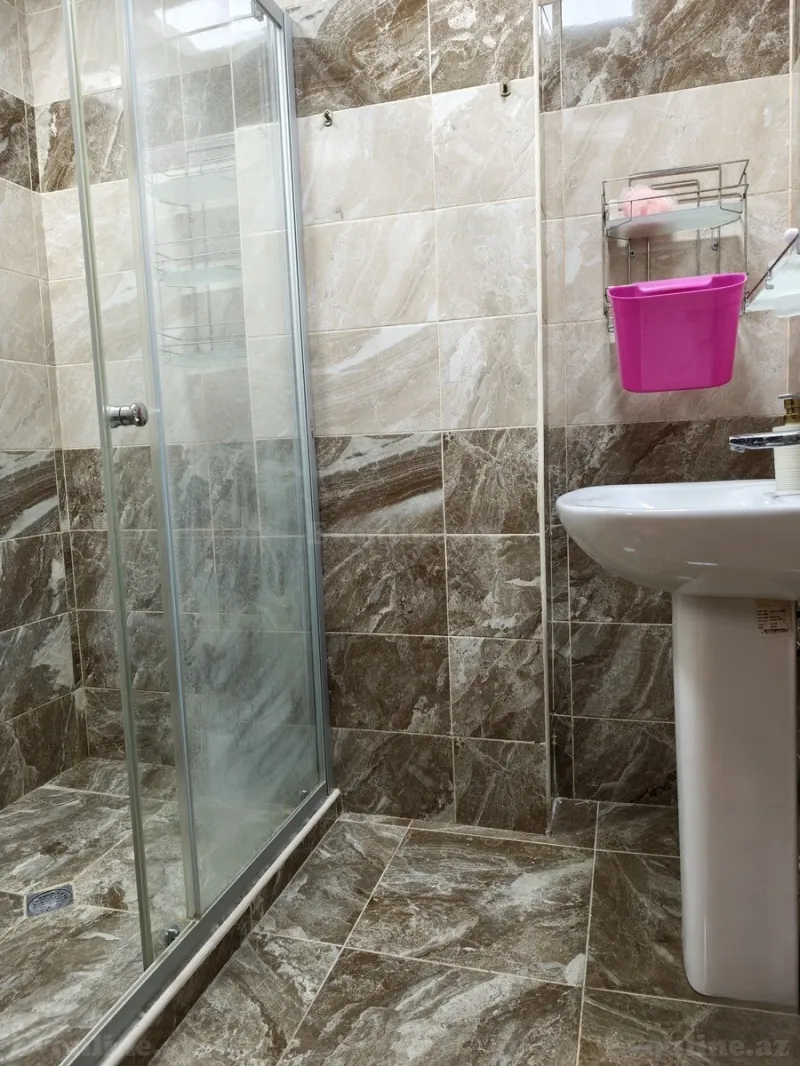 Kirayə verilir 3 otaqlı Mənzil Yeni tikili 105 m² Koroğlu m. - şəkil 10