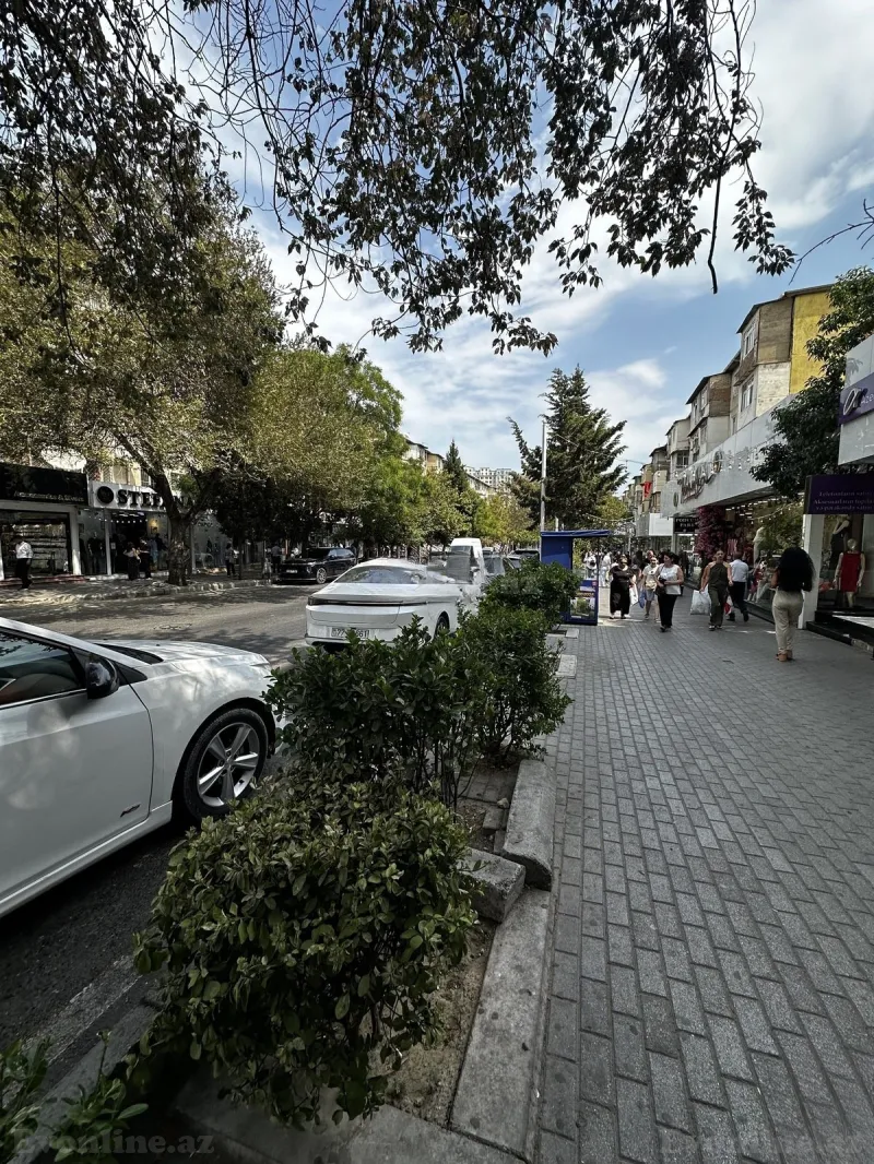Satılır 2 otaqlı Mənzil Köhnə tikili 52 m² Memar Əcəmi m.