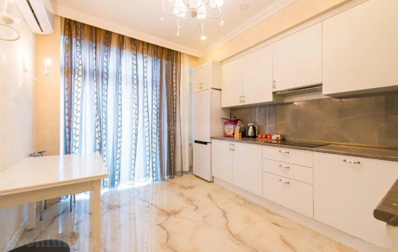 Kirayə verilir 3 otaqlı Mənzil Yeni tikili 115 m² 8 Noyabr m. - şəkil 4
