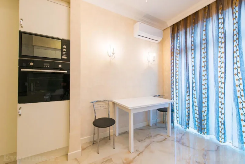 Kirayə verilir 3 otaqlı Mənzil Yeni tikili 115 m² 8 Noyabr m. - şəkil 5