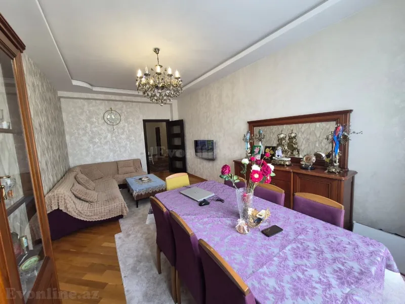 Satılır 3 otaqlı Mənzil Yeni tikili 110 m² İnşaatçılar m. - şəkil 2