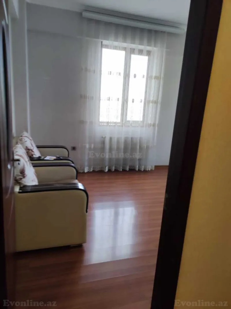 Satılır 3 otaqlı Mənzil Yeni tikili 90 m² Səbail r. - şəkil 6