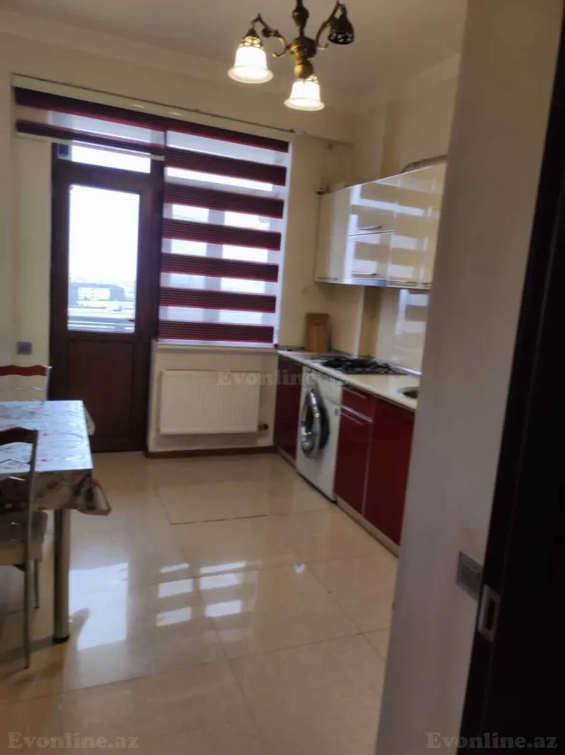 Satılır 3 otaqlı Mənzil Yeni tikili 90 m² Səbail r. - şəkil 12