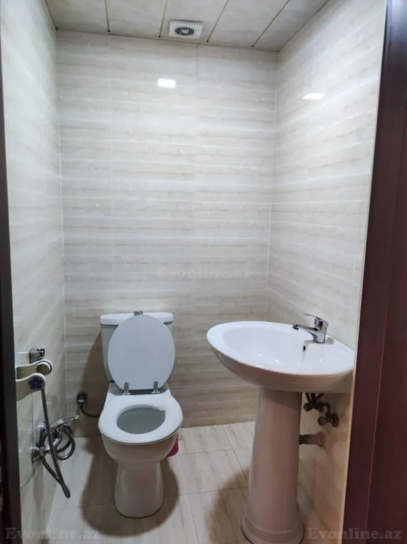 Satılır 3 otaqlı Mənzil Yeni tikili 90 m² Səbail r. - şəkil 19