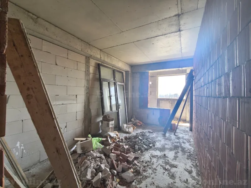 Satılır 3 otaqlı Mənzil Yeni tikili 128 m² 7-ci mikrorayon - şəkil 2
