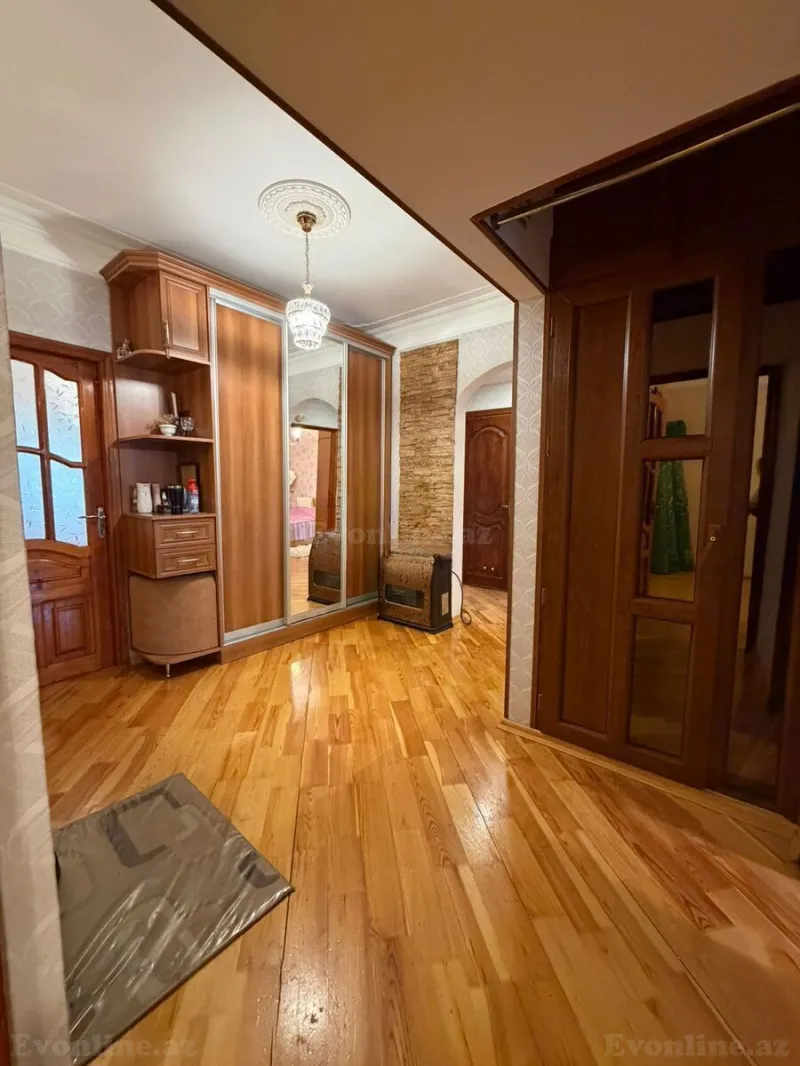 Satılır 4 otaqlı Mənzil Yeni tikili 105 m² Xətai r. - şəkil 14