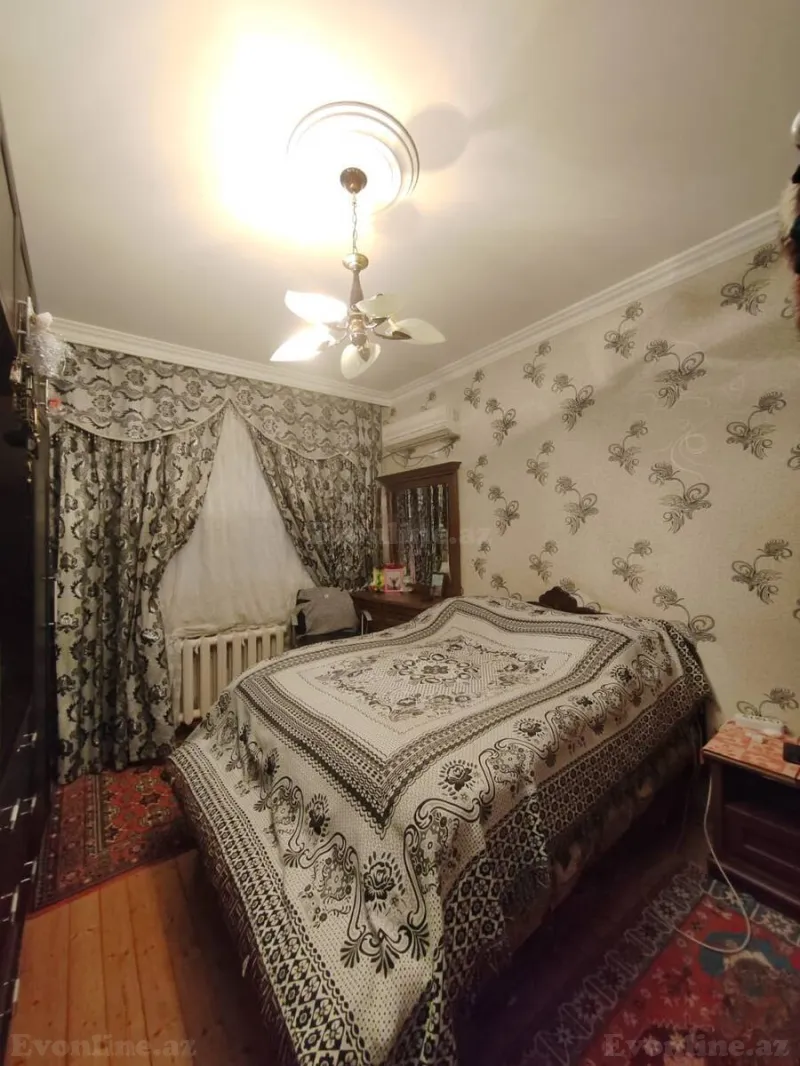 Satılır 5 otaqlı Mənzil Köhnə tikili 120 m² Yeni Günəşli - şəkil 4