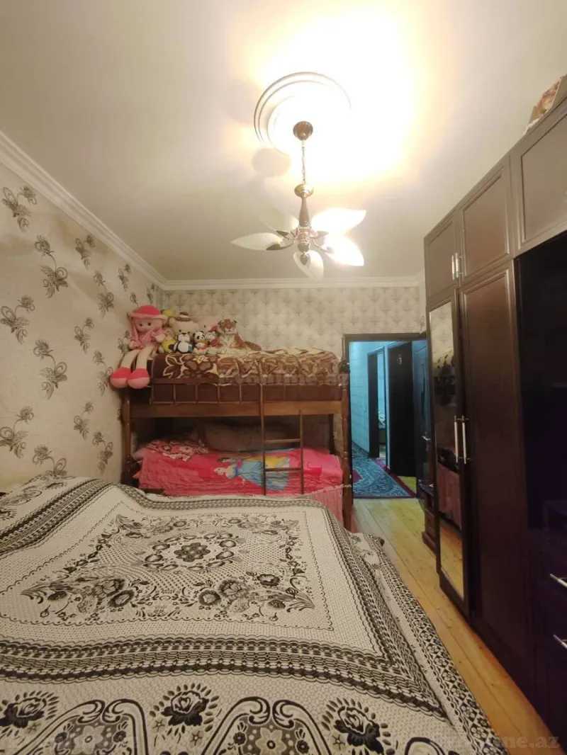 Satılır 5 otaqlı Mənzil Köhnə tikili 120 m² Yeni Günəşli - şəkil 6