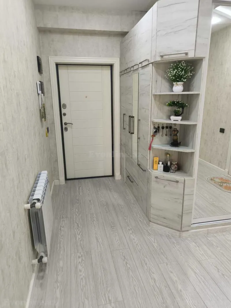 Kirayə verilir 2 otaqlı Mənzil Yeni tikili 86 m² Qara Qarayev m. - şəkil 14