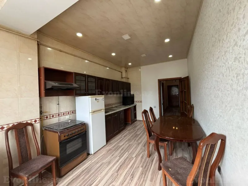 Satılır 2 otaqlı Mənzil Yeni tikili 80 m² Nəsimi m. - şəkil 6