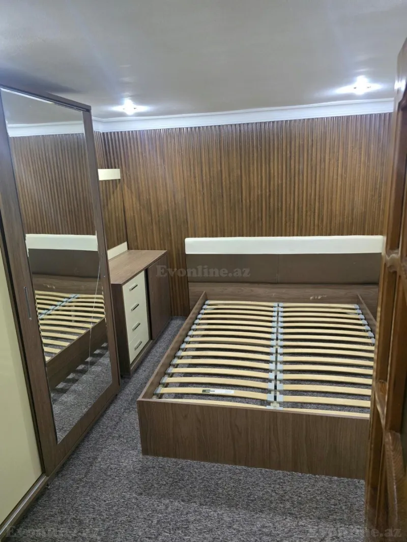 Satılır 4 otaqlı Mənzil Köhnə tikili 95 m² Yasamal r. - şəkil 6