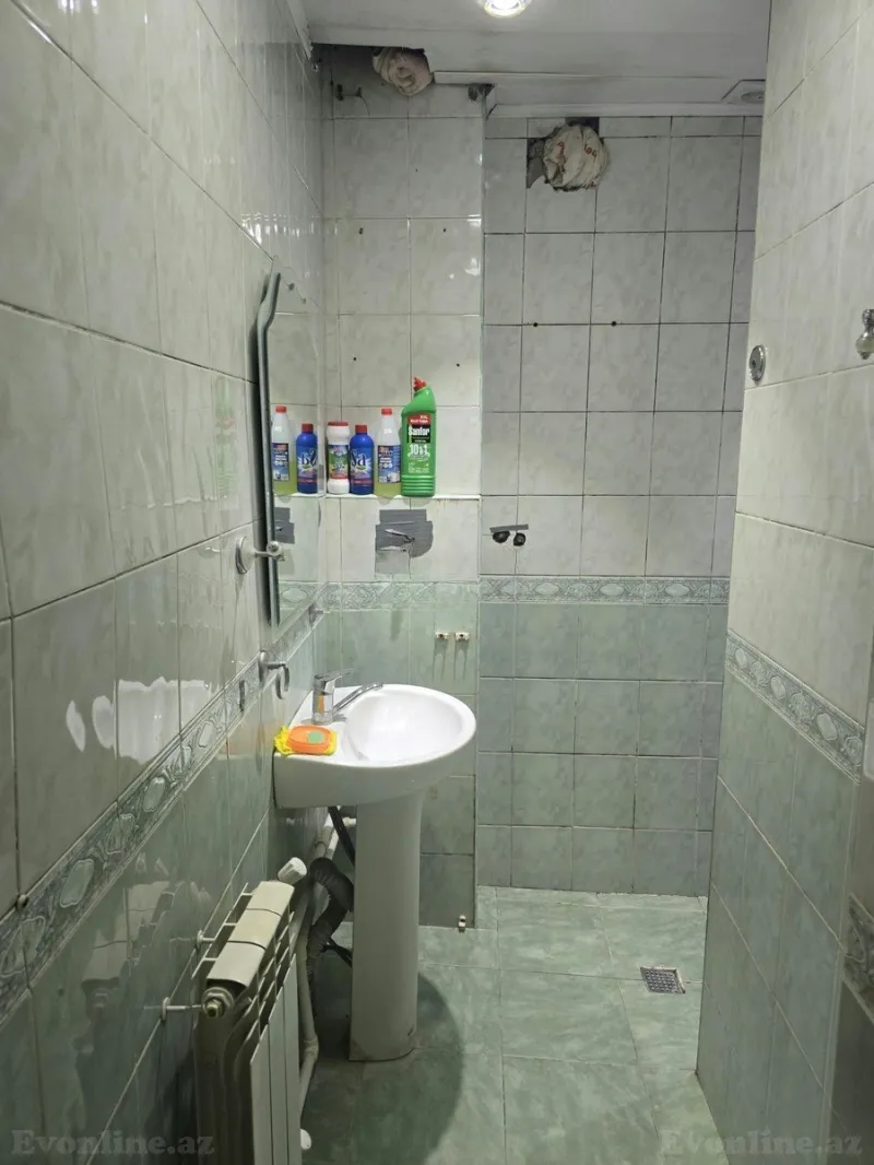 Satılır 4 otaqlı Mənzil Köhnə tikili 95 m² Yasamal r. - şəkil 12