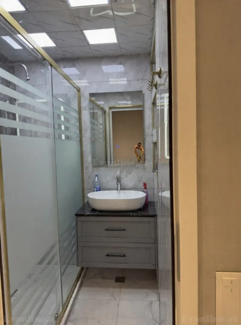 Satılır 3 otaqlı Mənzil Köhnə tikili 75 m² Əhmədli m. - şəkil 8