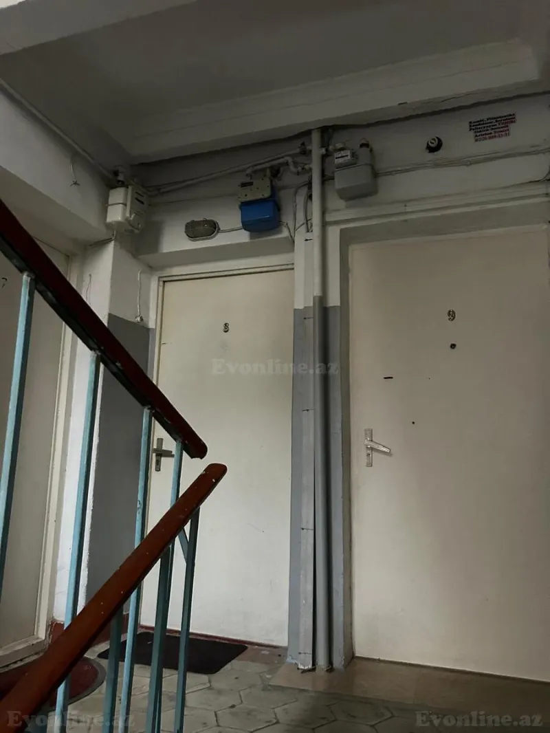 Satılır 2 otaqlı Mənzil Köhnə tikili 49 m² Nizami m. - şəkil 4