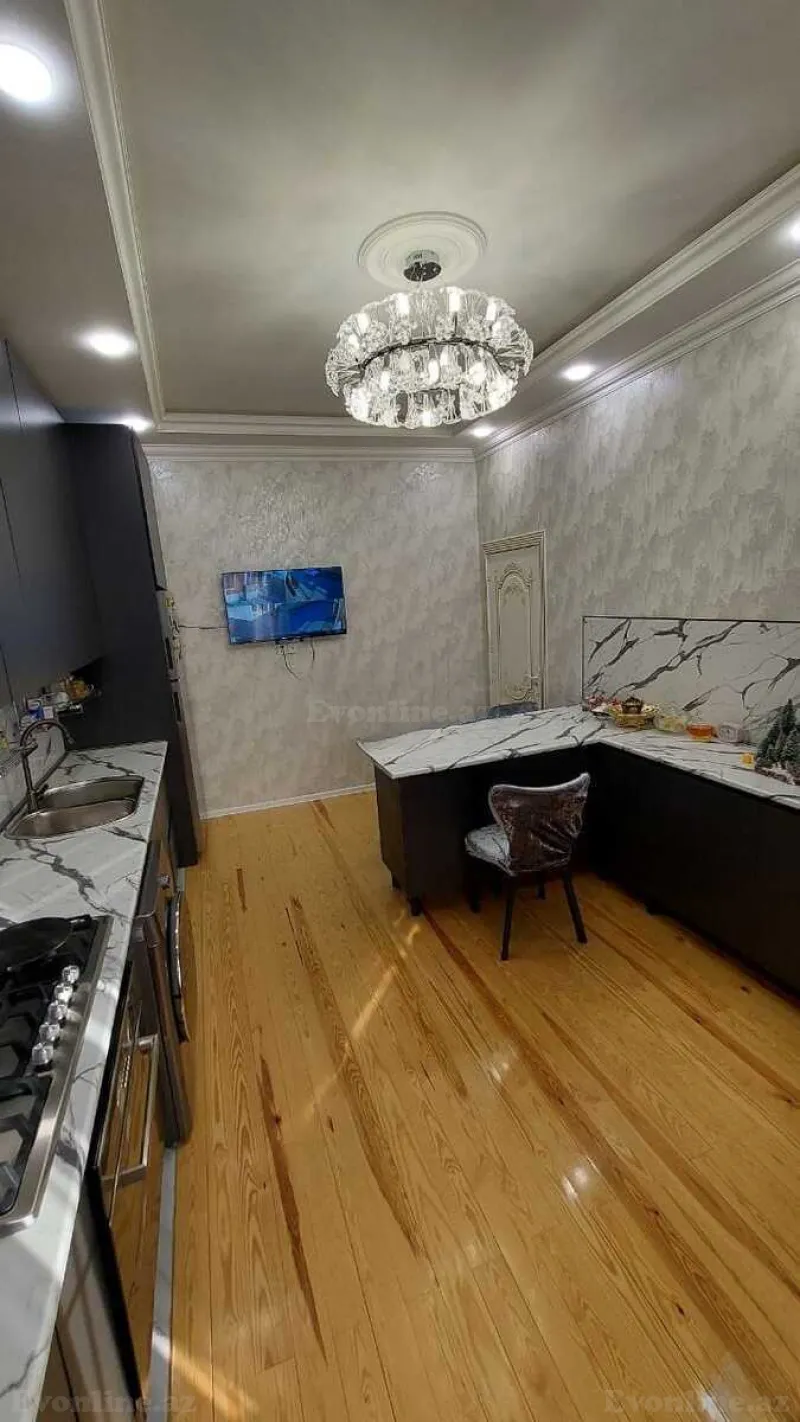 Satılır 6 otaqlı Həyət evi 226 m² Binəqədi r. - şəkil 7