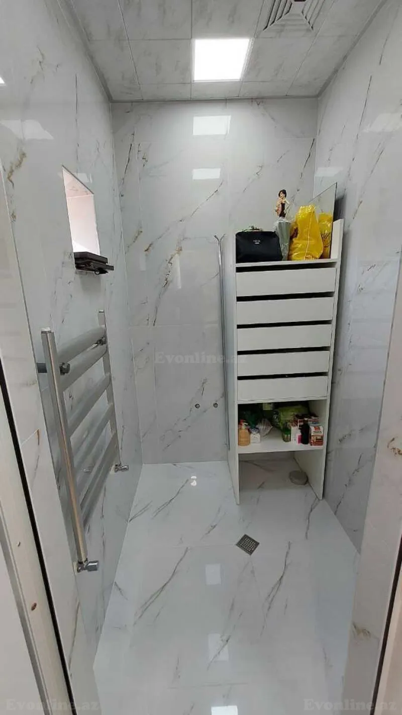 Satılır 6 otaqlı Həyət evi 226 m² Binəqədi r. - şəkil 22