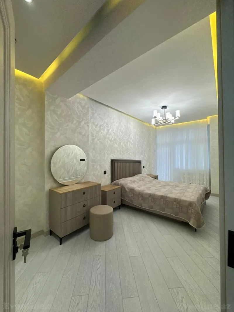 Kirayə verilir 2 otaqlı Mənzil Yeni tikili 70 m² Xırdalan