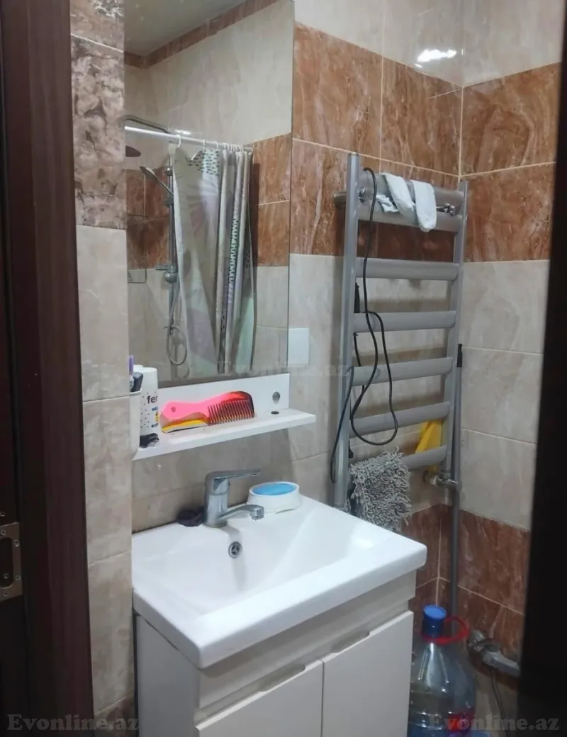 Satılır 3 otaqlı Mənzil Yeni tikili 75 m² Elmlər Akademiyası m. - şəkil 8