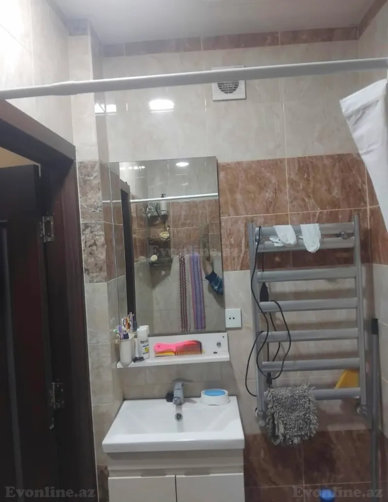Satılır 3 otaqlı Mənzil Yeni tikili 75 m² Elmlər Akademiyası m. - şəkil 10