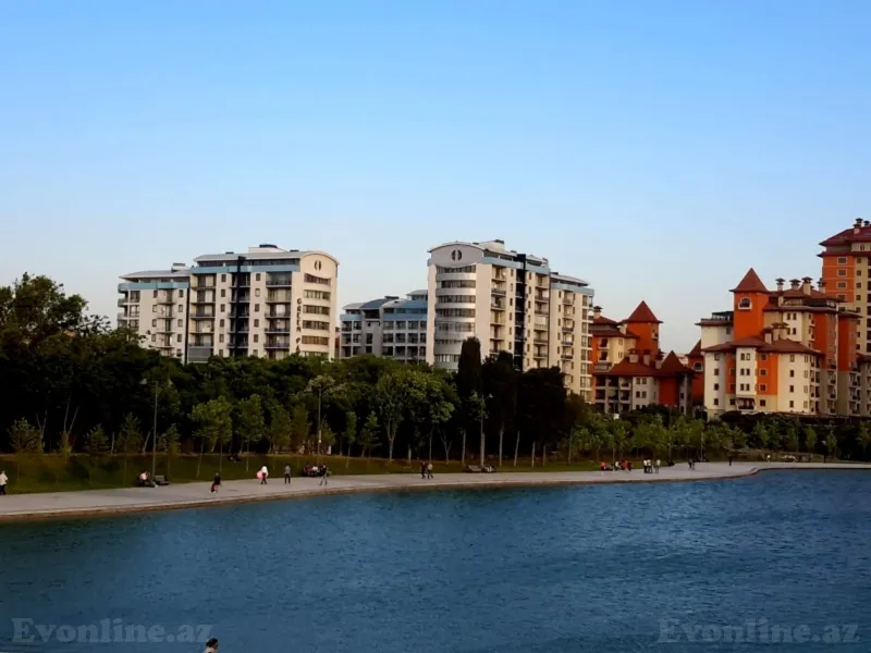 Kirayə verilir 5 otaqlı Mənzil Yeni tikili 250 m² Nərimanov r. - şəkil 25