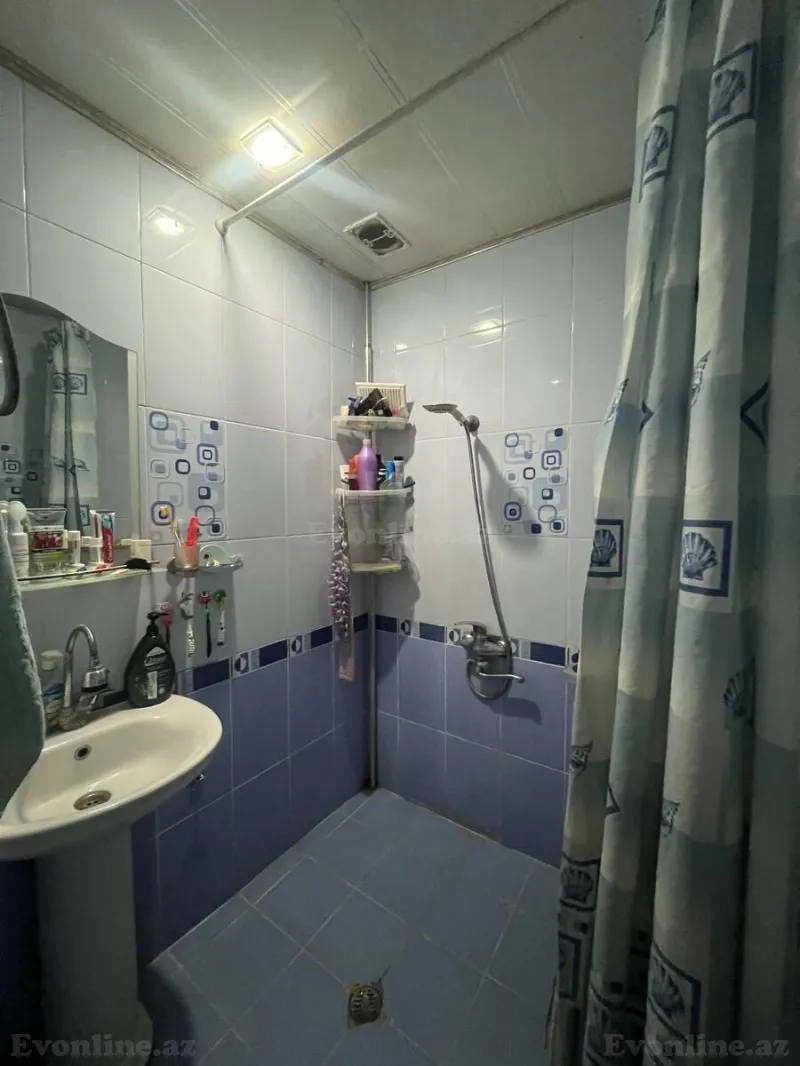 Satılır 2 otaqlı Mənzil Köhnə tikili 58 m² Bakıxanov - şəkil 8