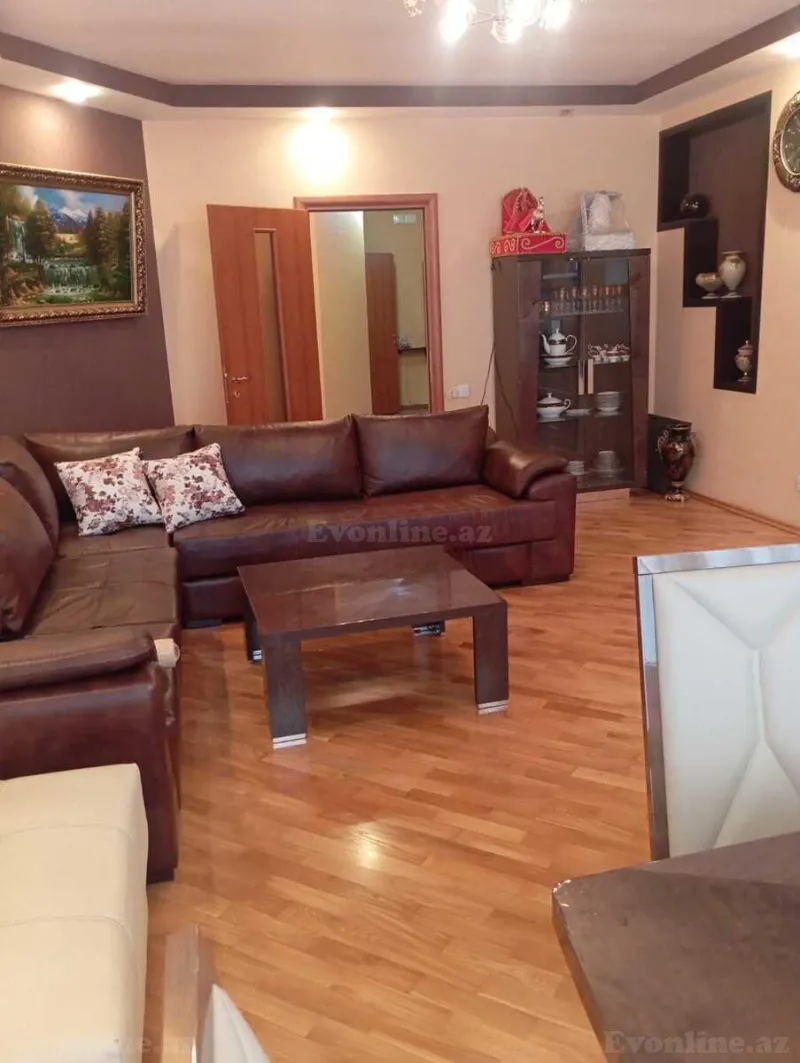 Satılır 3 otaqlı Mənzil Yeni tikili 140 m² Nizami m. - şəkil 2