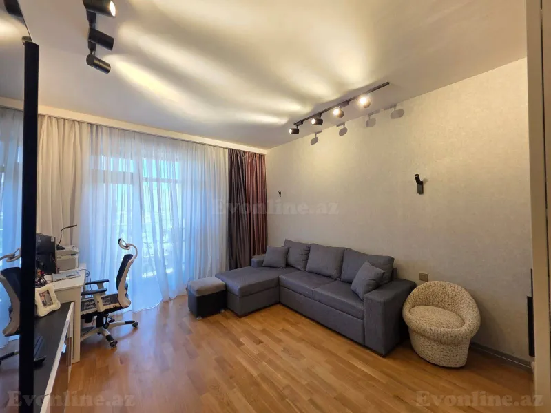Satılır 3 otaqlı Mənzil Yeni tikili 148 m² 8 Noyabr m. - şəkil 4
