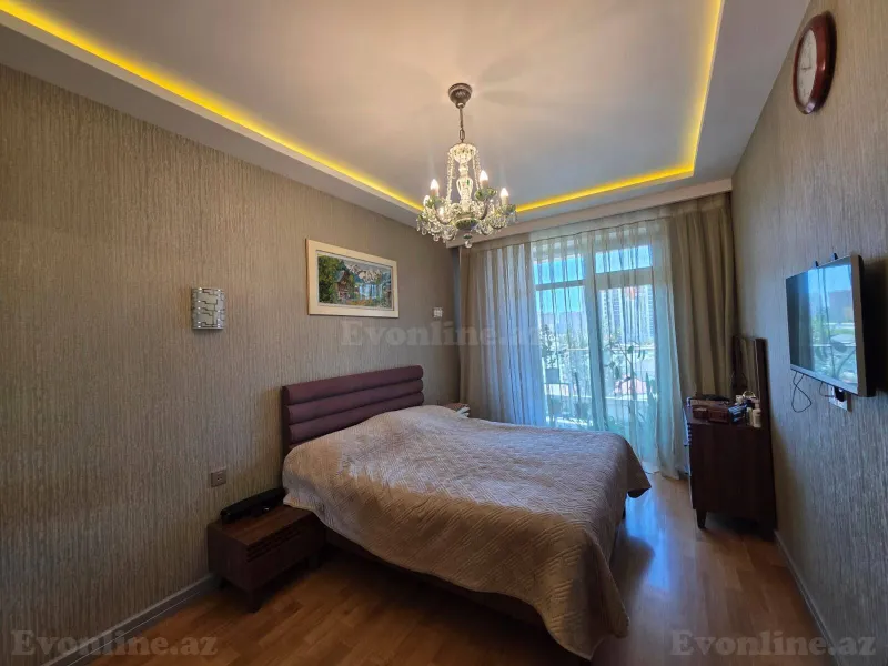 Satılır 3 otaqlı Mənzil Yeni tikili 148 m² 8 Noyabr m. - şəkil 8