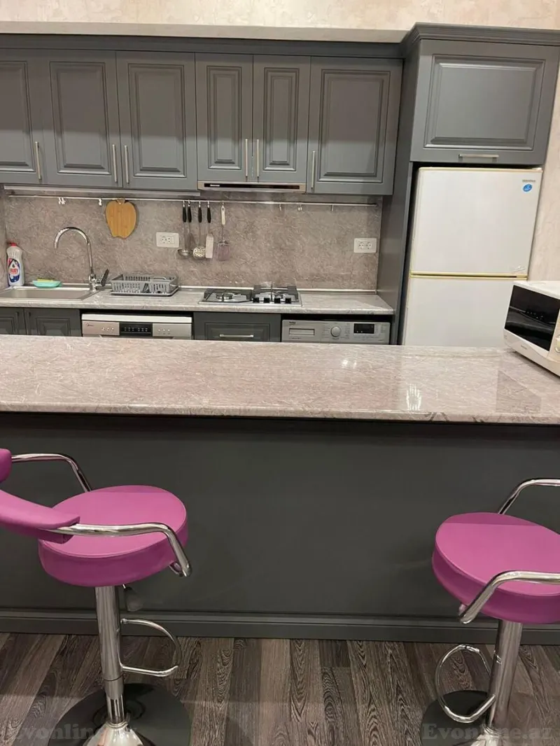 Kirayə verilir 2 otaqlı Mənzil Yeni tikili 90 m² Nizami m. - şəkil 3