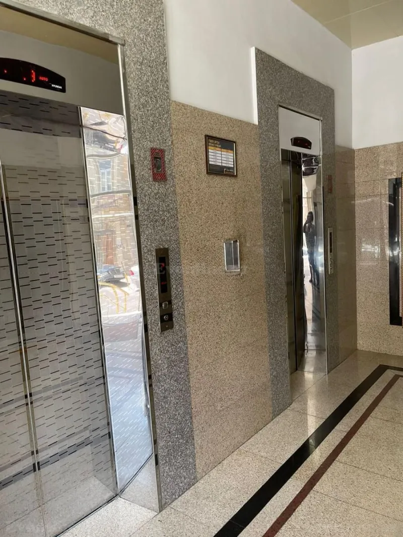 Kirayə verilir 2 otaqlı Mənzil Yeni tikili 90 m² Nizami m. - şəkil 4